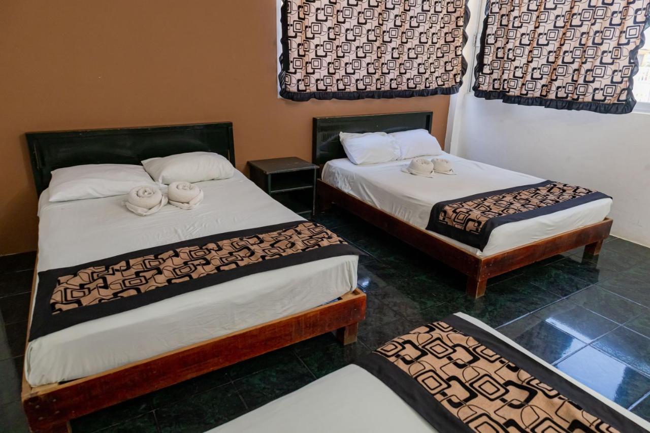 Hotel Las Palmas Cancun Centro Luaran gambar